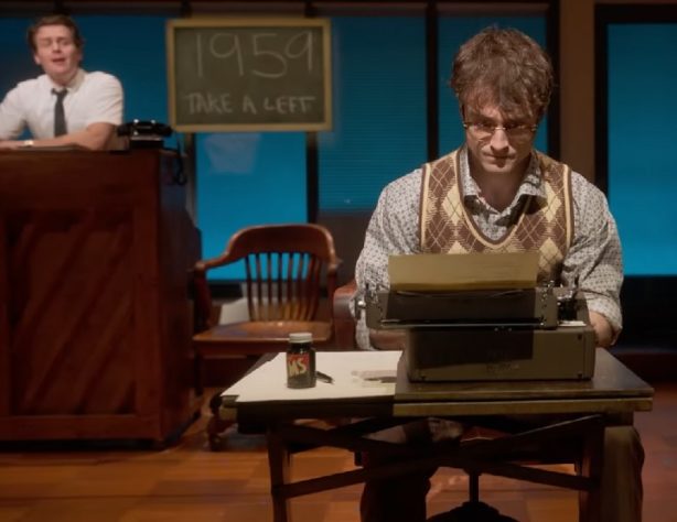 Daniel Radcliffe em peça “Merrily We Roll Along”