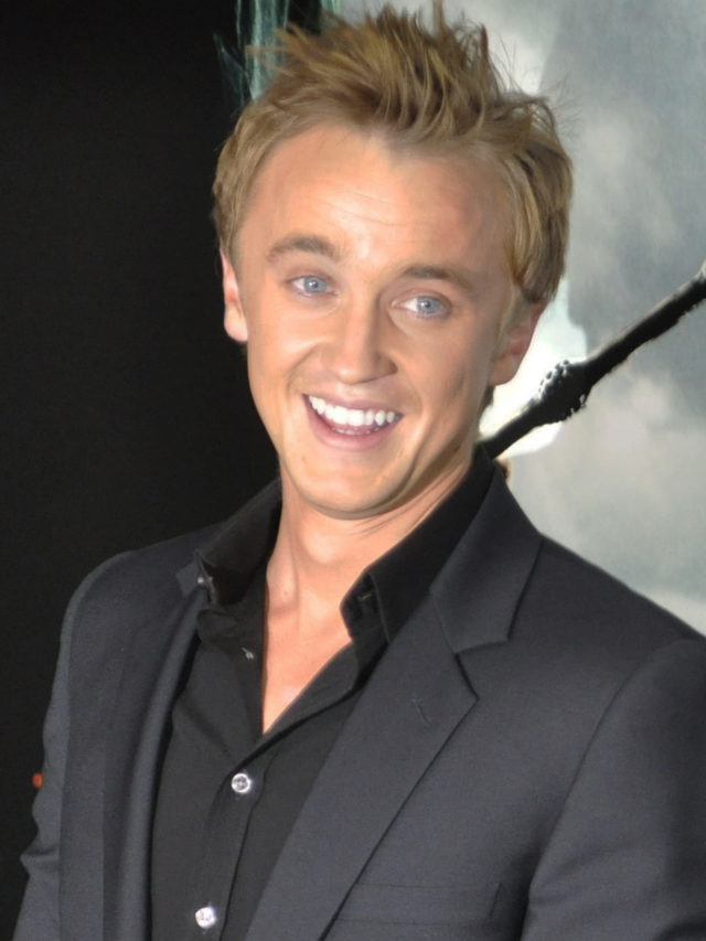Tom Felton volta a Harry Potter e rouba a cena em sua estreia na Broadway