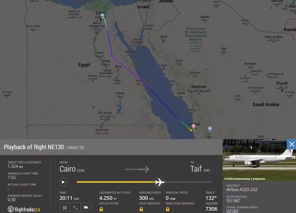 O portal FlightRadar24, que monitora os voos pelo mundo, publicou a trajetória do avião da Sky Vision Airlines que foi percorrida no incidente em que o piloto morreu. 

