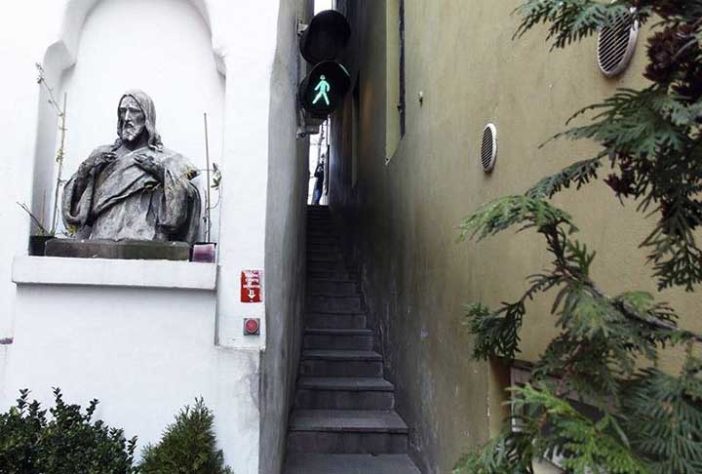A rua mais estreita do mundo