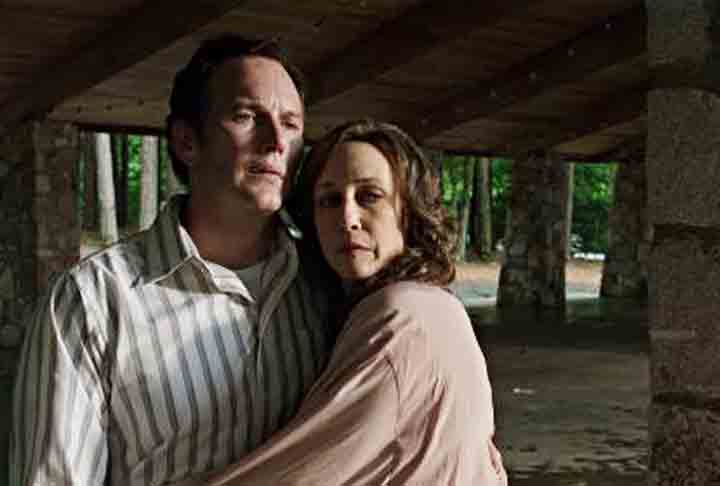 Ela mencionou que o 'casamento falso' acabou no momento em que as filmagens se encerraram e Patrick raspou as costeletas típicas do personagem, o demonologista Ed Warren, especialista em exorcismos, que foi casado com a médium Lorraine Warren (interpretada por Vera).  