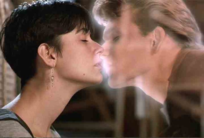 Ghost: Do Outro Lado da Vida (1990) - Filmes Espíritas - Divulgação