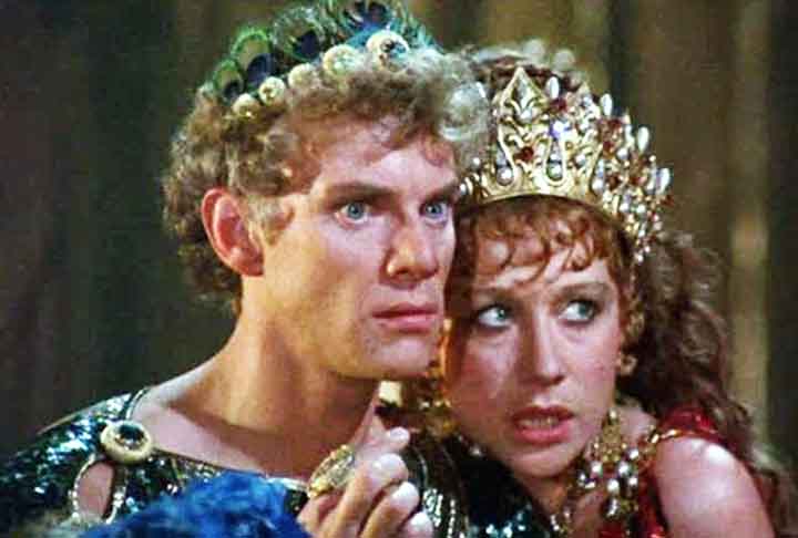 A ordem para a execução de Tibério Gêmelo geralmente é uma tese aceita pelos historiadores. Já o assassinato da própria esposa (Milônia Cesônia) é mais controverso: ela morreu durante a conspiração que levou à queda de Calígula, e não há consenso de que tenha sido assassinada a mando dele.

