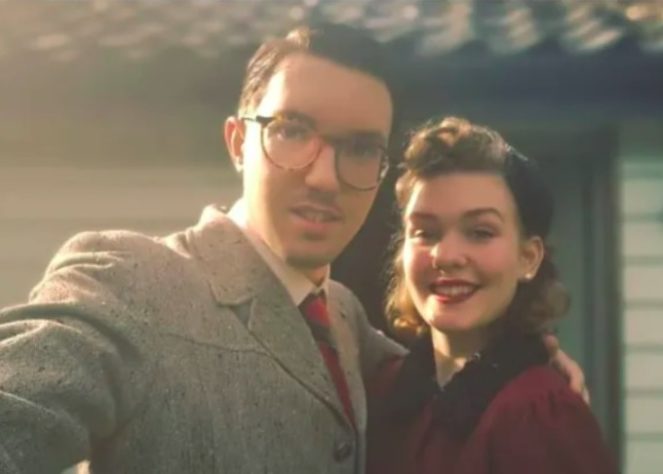 Casal vive ambientado nos anos 1940