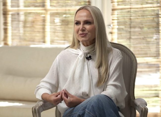 Eliana em entrevista para o Fantástico