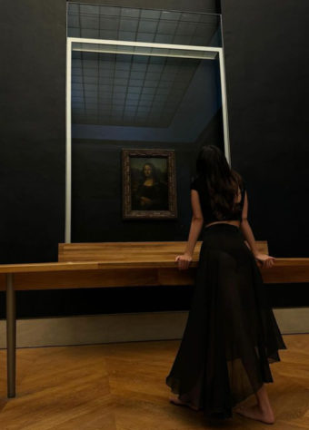 Kendall Jenner no Louvre
