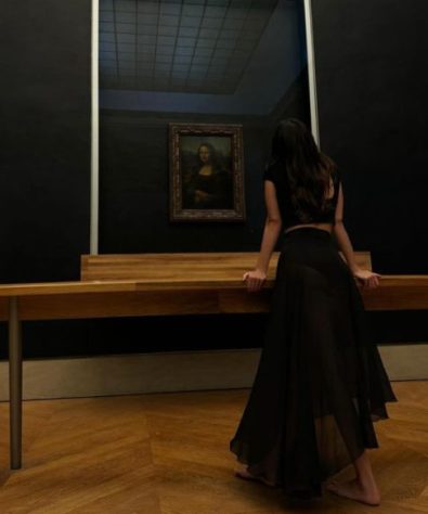 Kendall Jenner no Louvre