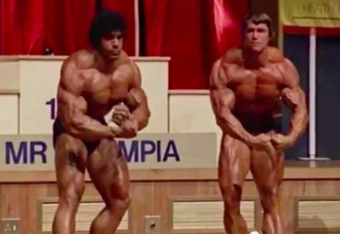 Arnold Schwarzenegger e Lou Ferrigno