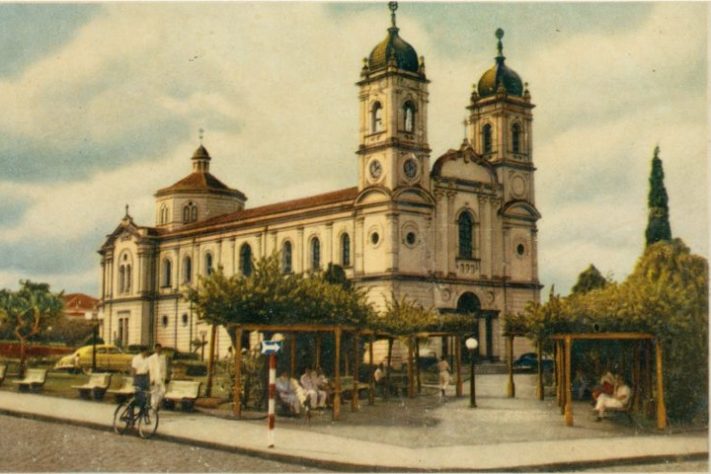 Catedral do Espírito Santo - Barretos, SP 