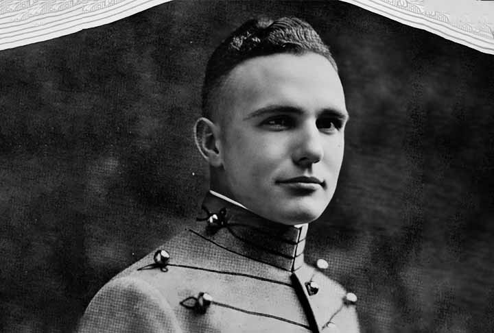 Tylor comandou as tropas no desembarque dos aliados na Praia de Omaha, na operação conhecida como 