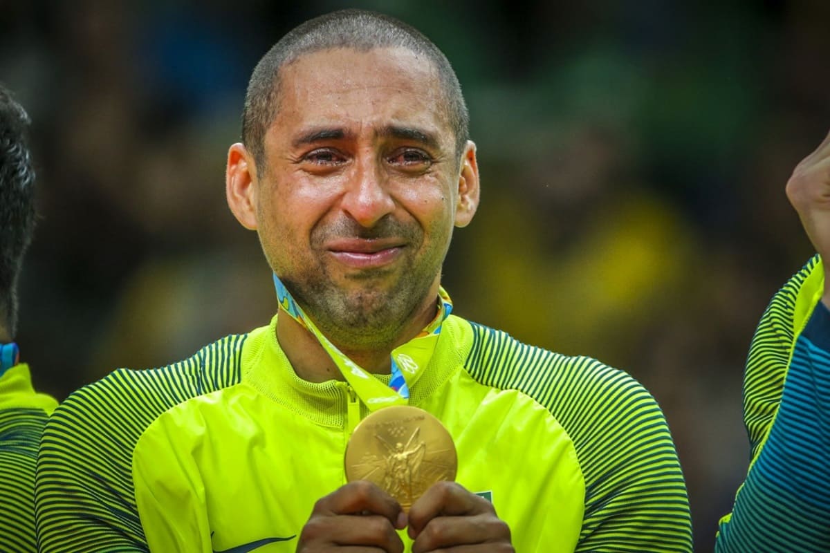 Serginho - jogador de vôlei quatro vezes finalista olímpico