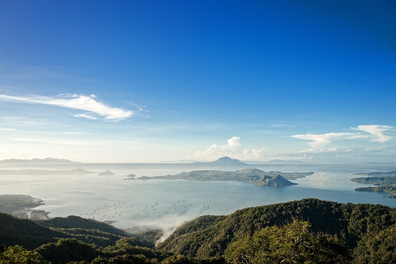 As Curilas do Sul vão desde a península de Camecháteca, na Rússia, até Hokkaido, no Japão. O arquipélago tem 56 ilhas vulcânicas.  - Imagem de Marc Parra por Pixabay