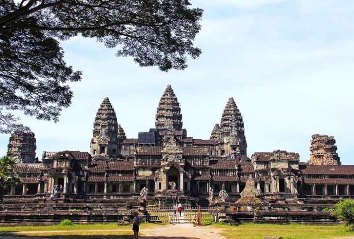 Angkor Wat, Camboja - Sítios arqueológicos impressionantes - Imagem de Sharon Ang por Pixabay