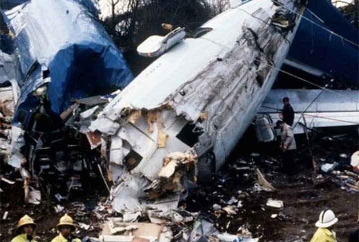 A tragédia gerou uma onda de luto e chamou a atenção para as deficiências nos procedimentos de segurança e supervisão em shows aéreos.