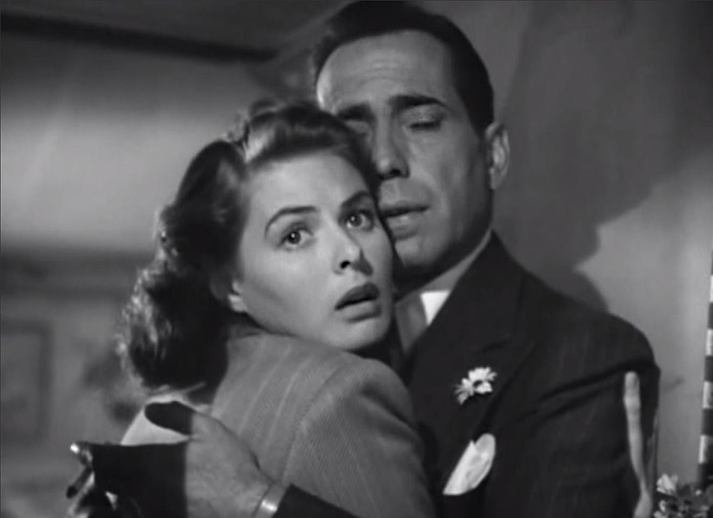 Bergman foi três vezes premiada com o Oscar, duas como melhor atriz principal e uma como melhor atriz coadjuvante/secundária, sendo a única intérprete nórdica, dentre homens e mulheres, a ganhar uma estatueta por atuação em um papel principal. Veja outras personalidades que nasceram e morreram no mesmo dia e mês. 