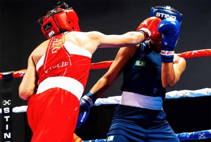 Boxeadora argelina