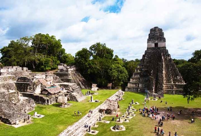 Tikal, Guatemala - Sítios arqueológicos impressionantes - Imagem de Lukáš Jančička por Pixabay