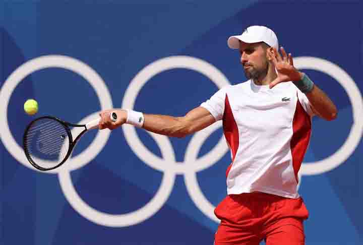 <p>Ele é o recordista de títulos de Grand Slams e quem ficou mais semanas como número 1 do mundo. Além de ser o recordista de títulos de Masters 1000, de conquistas do ATP Finals, e em mais temporadas encerradas como número 1 do mundo (8 vezes).</p>
