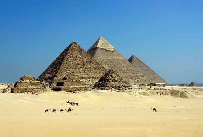 Pirâmides de Gizé, Egito  -  Sítios arqueológicos impressionantes - Imagem de StockSnap por Pixabay