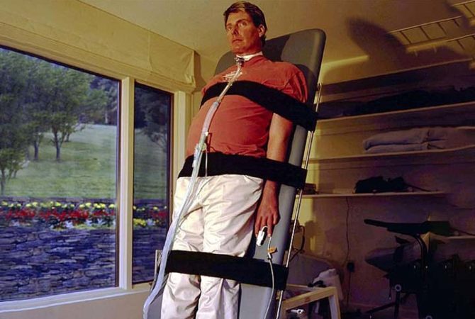 O dia em que uma queda de cavalo mudou para sempre a vida de Christopher Reeve