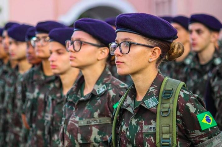 Mulheres nas Forças Armadas 