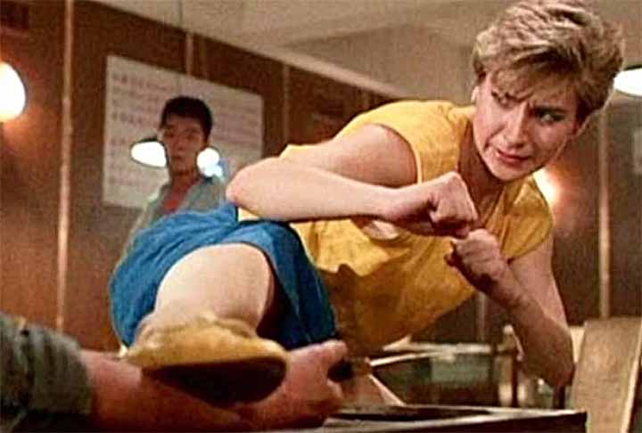 Cynthia Rothrock é a atriz de artes marciais mais famosa de todos os tempos, conhecida como “Lady Dragon”. Americana de destaque no cinema de artes marciais, Rothrock dividiu o protagonismo em 