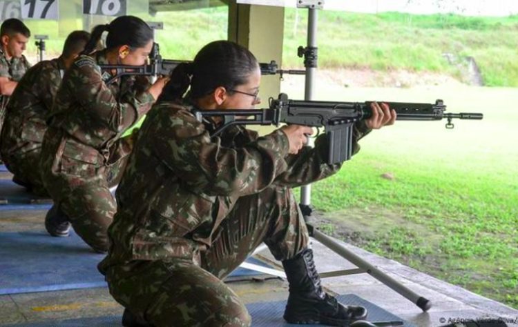 Mulheres nas Forças Armadas