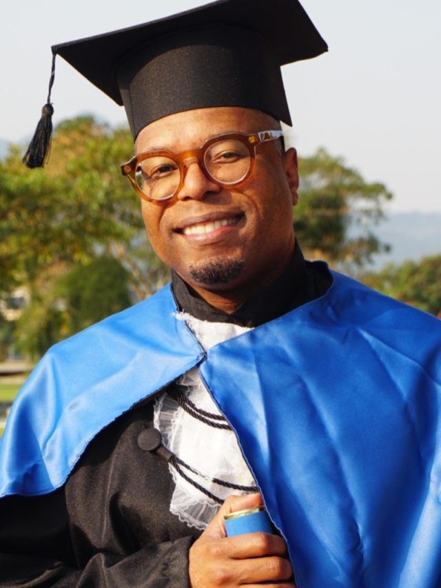 Atores e cantores que também têm outras profissões