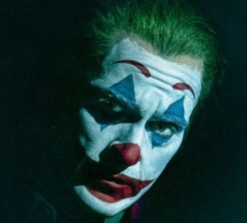 Lady Gaga e Joaquin Phoenix poster cartaz Coringa 2 