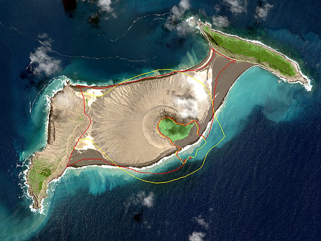 Hunga Tonga - A erupção do vulcão submarino Hunga Tonga-Hunga Ha?apai, ocorrida em janeiro de 2022, foi um dos eventos geológicos mais significativos das últimas décadas.  - wikimedia commons/domínio público