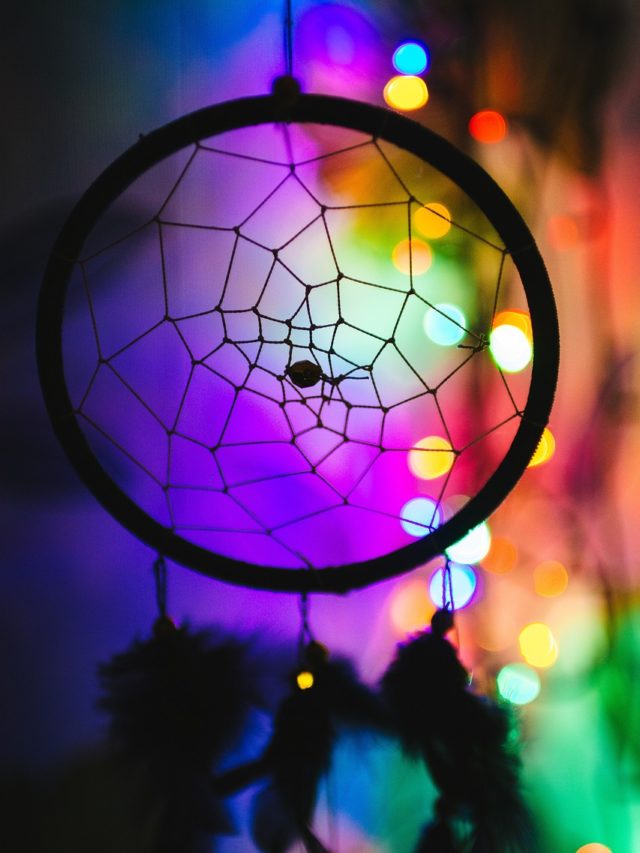 Tratamento de saúde com cores; saiba como funciona a Cromoterapia