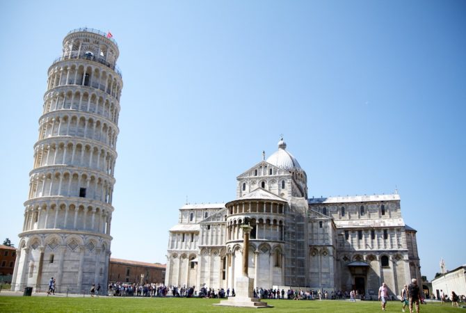 Curiosidades sobre a Torre de Pisa: inclinação impressiona há séculos