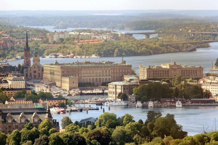 Nesta área, é possível encontrar o Palácio Real de Estocolmo, uma das maiores residências reais do mundo ainda em uso. - Tamás por Pixabay

