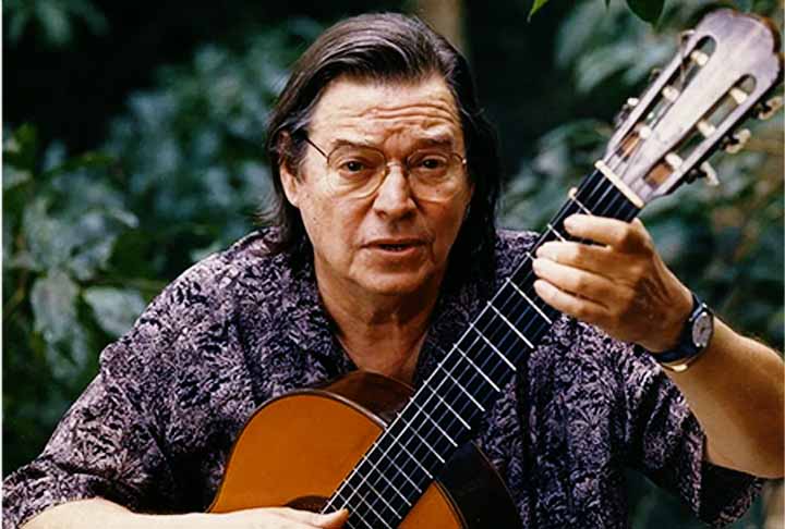 Tom Jobim faria 98 anos; relembre o legado do maestro para a música brasileira