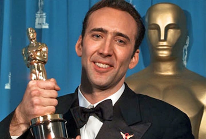 Além disso, ele é tio do ator Nicolas Cage, vencedor do Oscar de Melhor Ator por “Despedida em Las Vegas” (1995). Cage é filho de August Coppola, irmão de Francis Ford Coppola.
