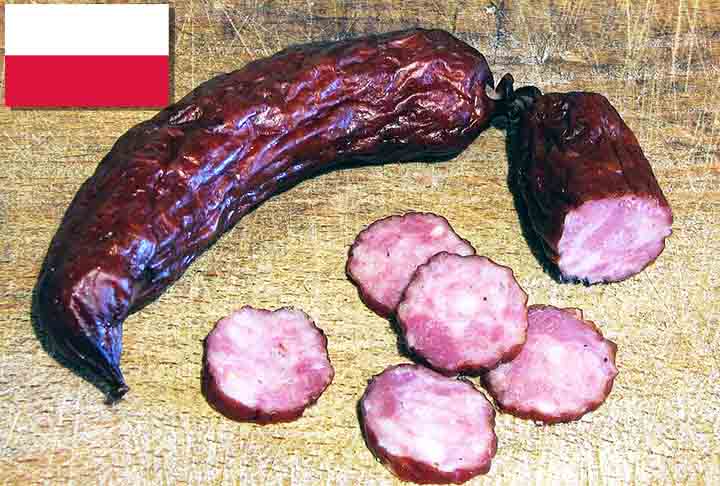 16º) Kie?basa my?liwska Staropolska (Polônia) - Linguiça tradicional polonesa, também conhecida como "Linguiça de Caçador da Velha Polônia". Às vezes conta com adição de carne bovina na receita.-- Mariuszjbie /Wikimédia Commons