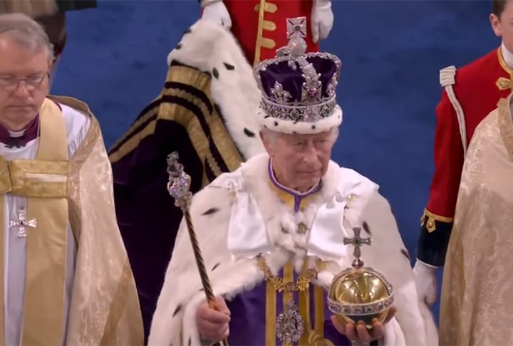 “Harry concordou que a Invictus estendesse o convite à sua família”, afirmou o "Daily Mail" em referência ao evento esportivo destinado a militares feridos, lesionados e doentes. O fato de enviar o convite com tanta antecipação deve-se ao fato de a agenda do rei Charles ser montada com três anos de antecedência. 
