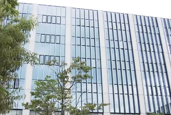 Homem que ficou há mais tempo no corredor da morte é absolvido no Japão