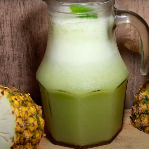 A regularidade intestinal é fundamental para a saúde geral, pois a eliminação eficaz de toxinas e resíduos é vital para evitar problemas digestivos e promover o bem-estar. - 