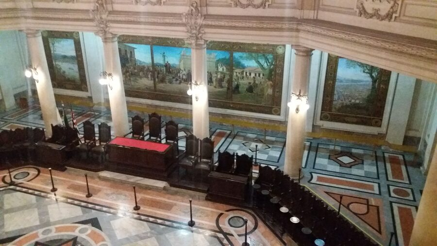 No local, também há o programa "Amigos do Museu do Café", que busca fomentar a cultura e contribuir para a preservação da história da instituição.