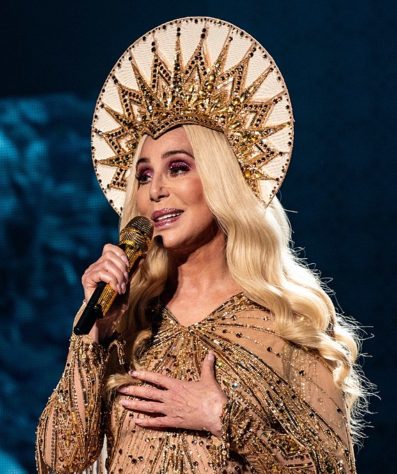 Cantora Cher