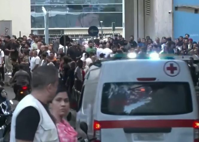 Explosão de pagers provoca a morte de 10 pessoas e deixa milhares de feridos no Líbano