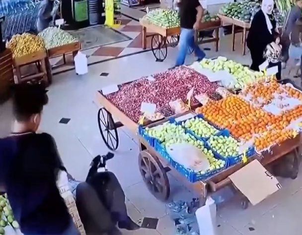 Explosão de pagers provoca a morte de 10 pessoas e deixa milhares de feridos no Líbano
