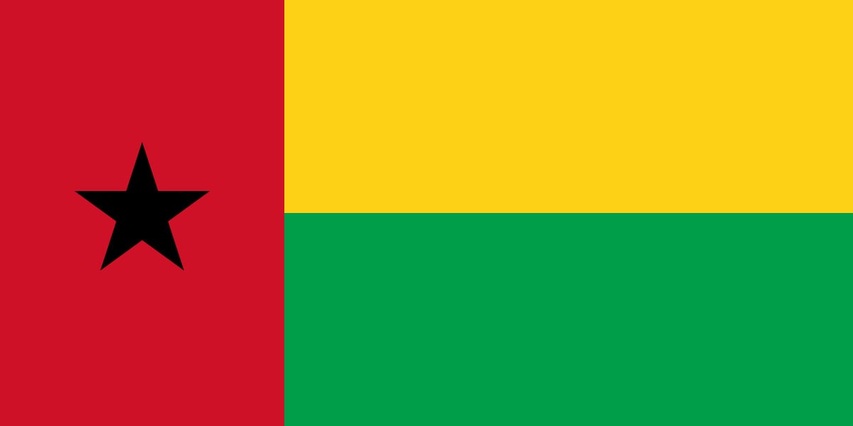 O país, que tem como língua oficial o português, fica na Costa Oeste do norte da África. Seu maior destaque é o Arquipélago dos Bijagós, com 88 ilhas e ilhéus. Desde 1996, ele está na lista da Unesco como reserva da Biosfera, com paisagens incríveis e ótima infraestrutura para turismo.