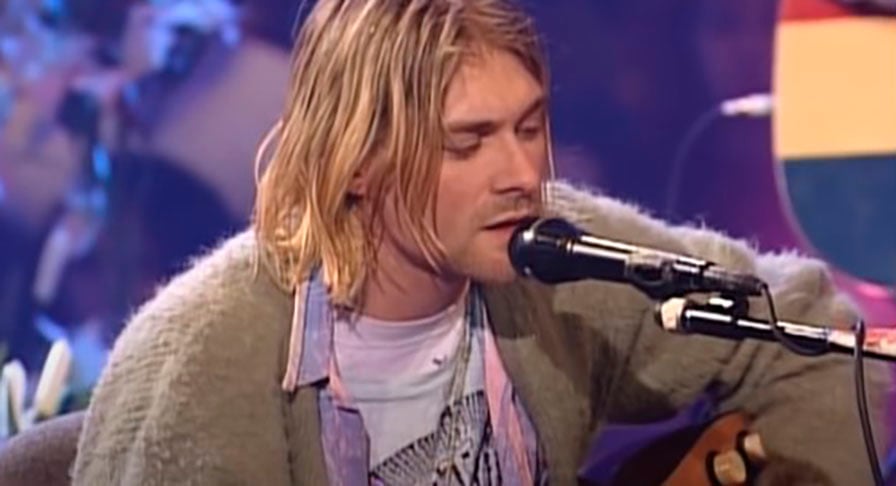 Kurt Cobain - Vocalista e guitarrista da banda norte-americana Nirvana, se suicidou em 5/4/1994. 