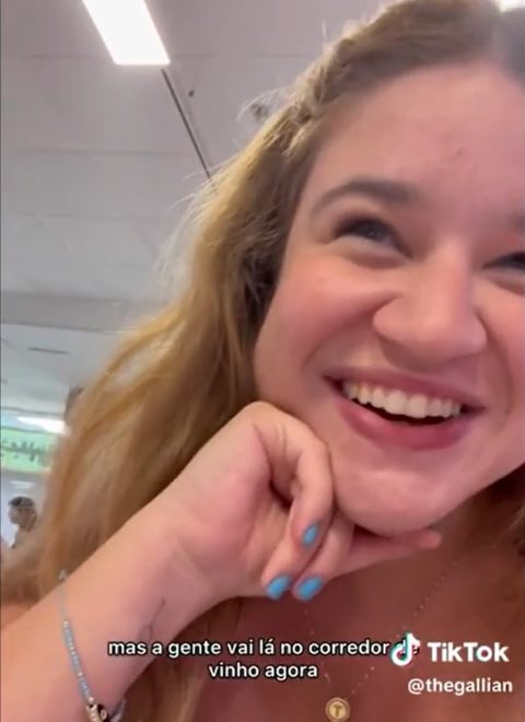 "Eu troquei Instagram com um influencer e chegamos a conversar, mas ainda não foi pra frente. Pensamos em gravar algo juntos, mas ainda não combinamos", contou.