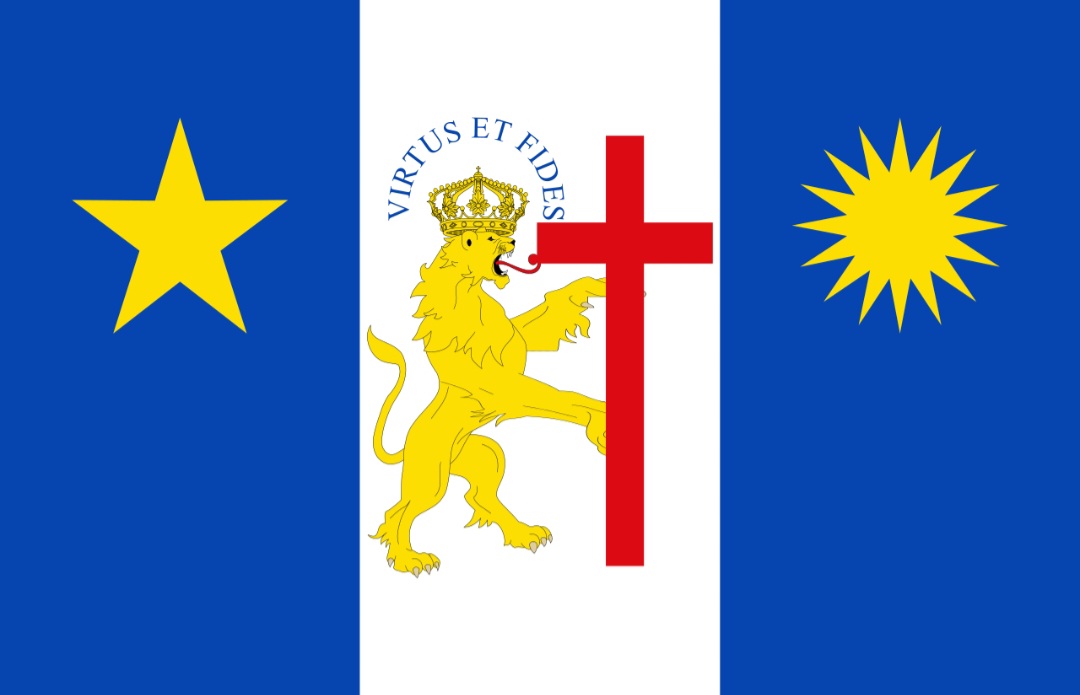 O desenho na bandeira de Recife, Pernambuco, se baseia em três colunas verticais (duas laterais de cor azul, e a central, branca), que representam o céu e a paz. Em cada faixa, há símbolos que se referem a fatos importantes da história recifense: Estrela, Frase (força e fé, em Latim), Leão neerlandês, Cruz e Sol.-Domínio público 