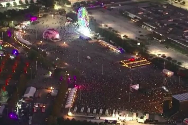 Show de Travis Scott termina em tragédia em 2021