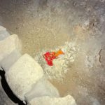Pacote de salgadinho cheetos provocou estragos em caverna nos Estados Unidos