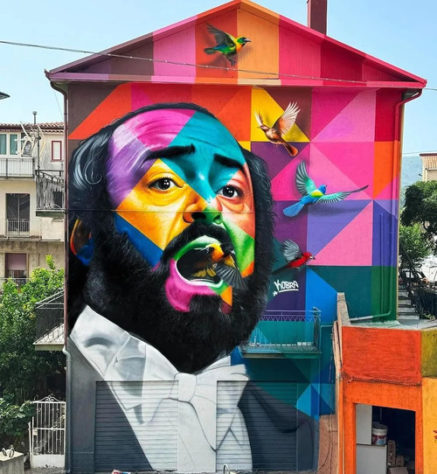 Kobra Pavarotti